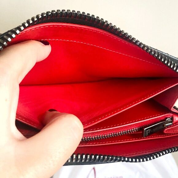Christian Louboutin Panettone Multishade Metallic Zippy Long Wallet w/ Dust Bag - Picture 9 of 15